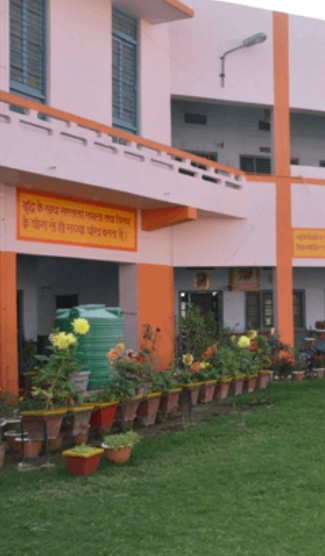 Trusted by 1000+ Students